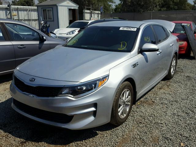 5XXGT4L31GG118439 - 2016 KIA OPTIMA LX SILVER photo 2