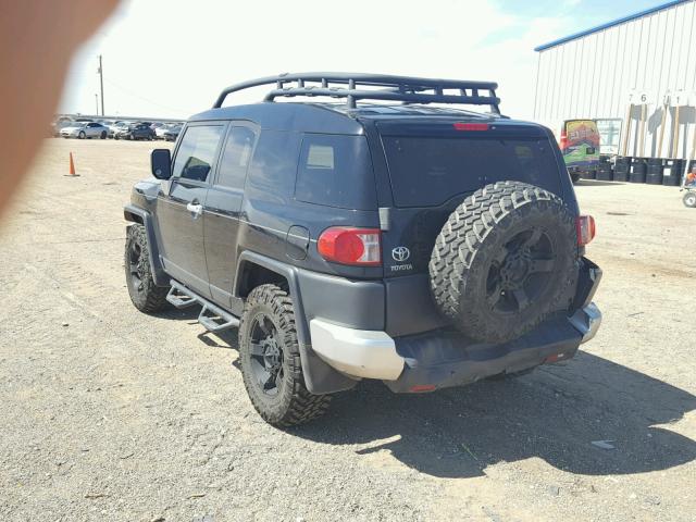 JTEBU11F970054117 - 2007 TOYOTA FJ CRUISER BLACK photo 3