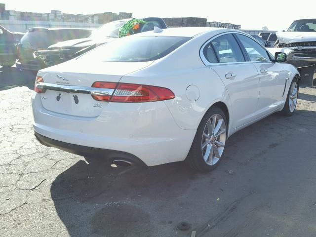 SAJWA0F78F8U52107 - 2015 JAGUAR XF 3.0 SPO WHITE photo 4