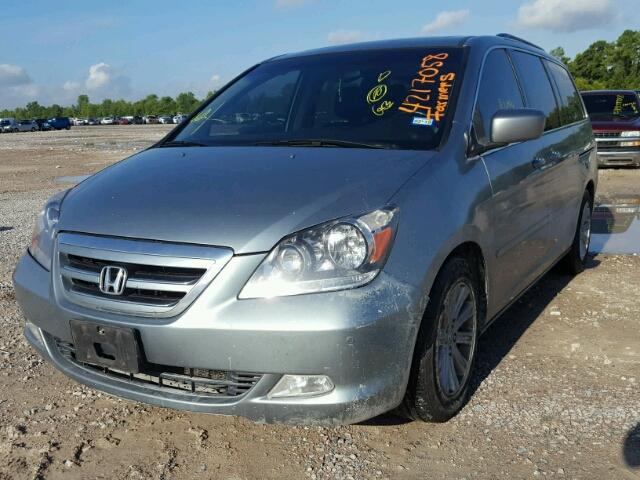 5FNRL38876B037972 - 2006 HONDA ODYSSEY TO SILVER photo 2