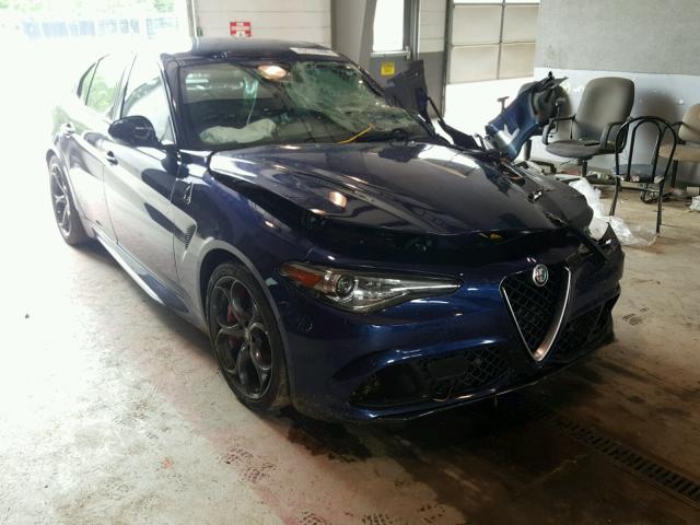 ZARFAEAVXH7535442 - 2017 ALFA ROMEO GIULIA QUA BLUE photo 1