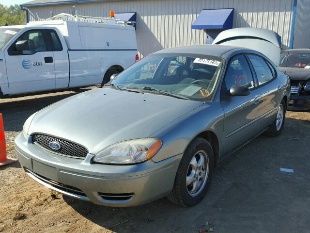 1FAFP53U25A292713 - 2005 FORD TAURUS SE BLUE photo 2