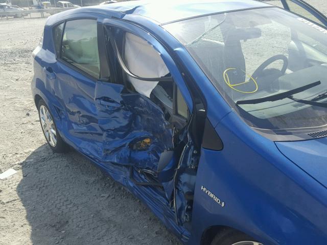 JTDKDTB33E1059650 - 2014 TOYOTA PRIUS C BLUE photo 8