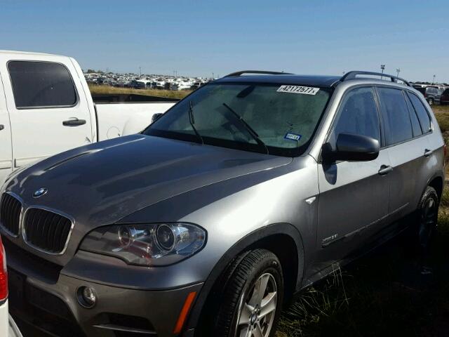 5UXZV4C52D0B06223 - 2013 BMW X5 XDRIVE3 GRAY photo 2