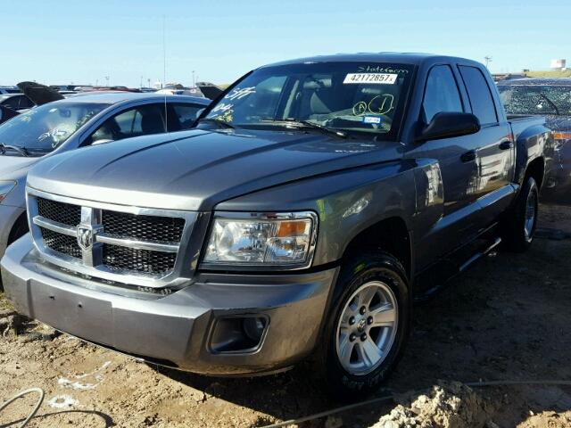 1D7HE48NX8S535886 - 2008 DODGE DAKOTA GRAY photo 2