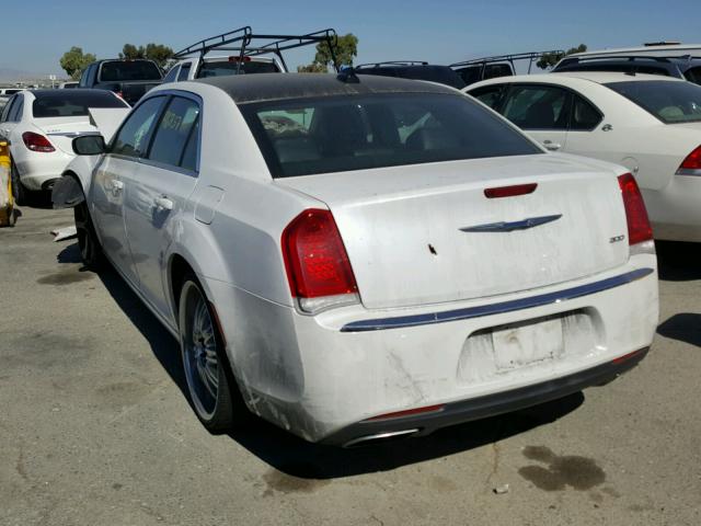 2C3CCAAGXFH864262 - 2015 CHRYSLER 300 LIMITE WHITE photo 3