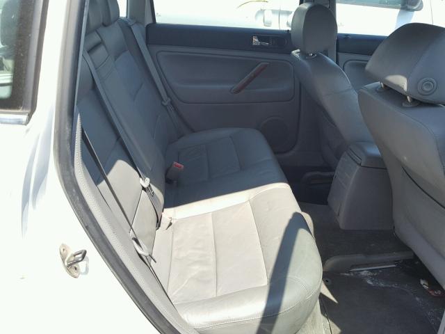 WVWRH63B72P444602 - 2002 VOLKSWAGEN PASSAT GLX WHITE photo 6
