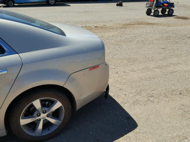 1G1ZC5E01CF328106 - 2012 CHEVROLET MALIBU 1LT ვერცხლისფერი ფოტო 9