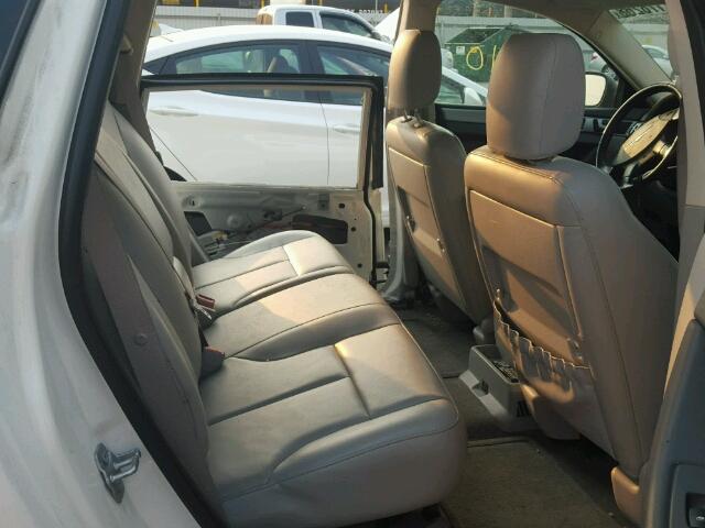 2A8GF48X68R653285 - 2008 CHRYSLER PACIFICA L თეთრი ფოტო 6