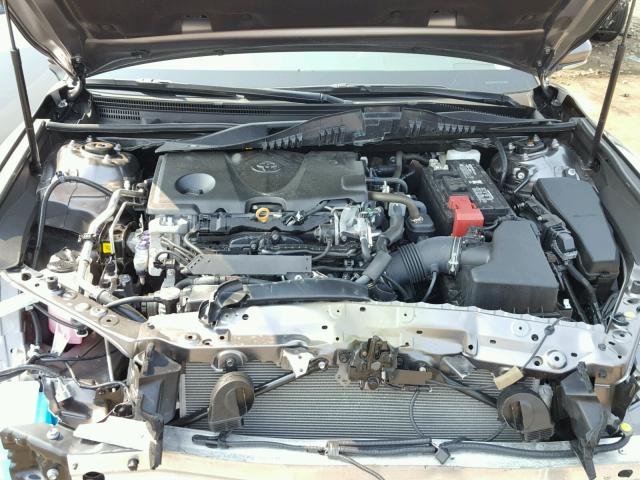 4T1B61HK4JU059223 - 2018 TOYOTA CAMRY XSE SILVER photo 7