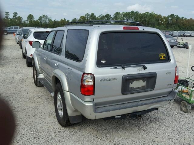 JT3GN86R710195606 - 2001 TOYOTA 4RUNNER SR GRAY photo 3