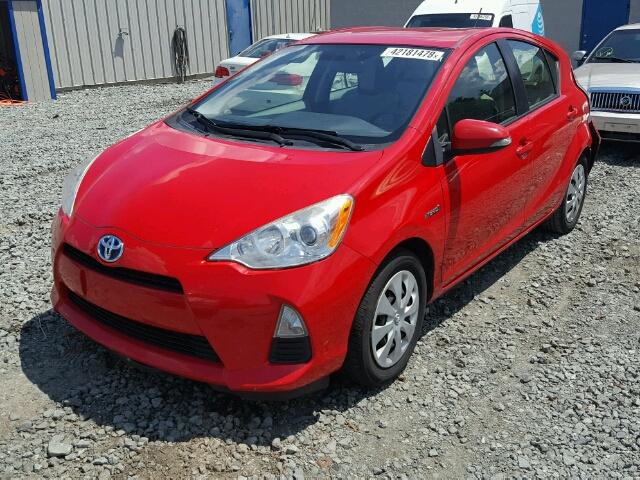 JTDKDTB31C1513522 - 2012 TOYOTA PRIUS C RED photo 2