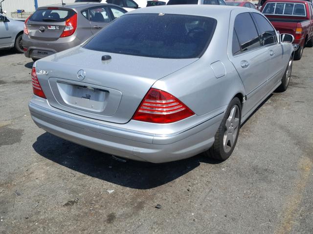 WDBNG70J65A457530 - 2005 MERCEDES-BENZ S 430 GRAY photo 4