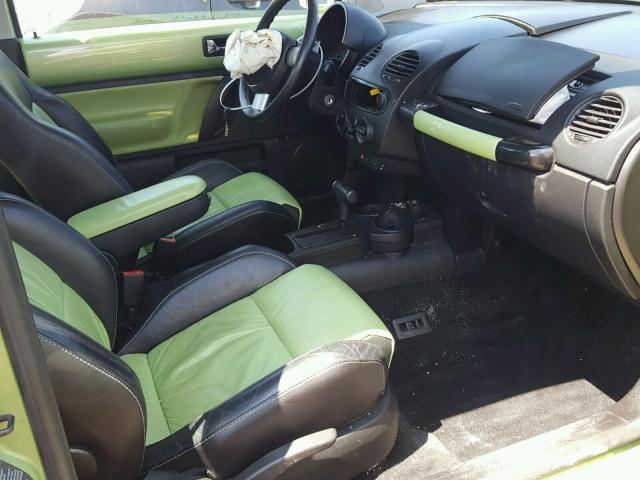 3VWCD21C33M409713 - 2003 VOLKSWAGEN NEW BEETLE მწვანე ფოტო 5