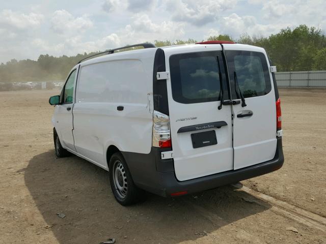 WD3PG2EA9H3290718 - 2017 MERCEDES-BENZ METRIS WHITE photo 3