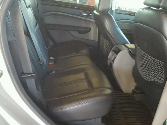 3GYFNBEYXAS598530 - 2010 CADILLAC SRX PERFOR 银色 照片 6