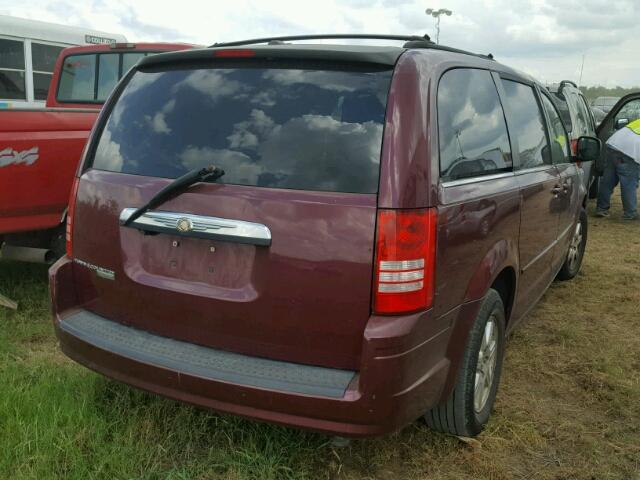 2A8HR54P08R741059 - 2008 CHRYSLER TOWN & COU MAROON photo 4