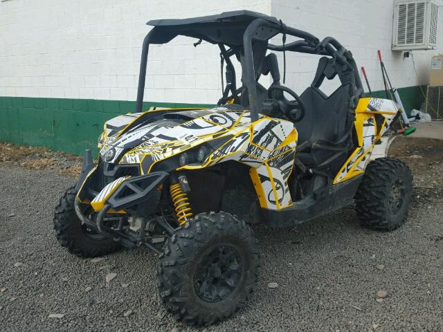 3JBTGCT11DJ002082 - 2013 CAN-AM ATV TWO TONE photo 2