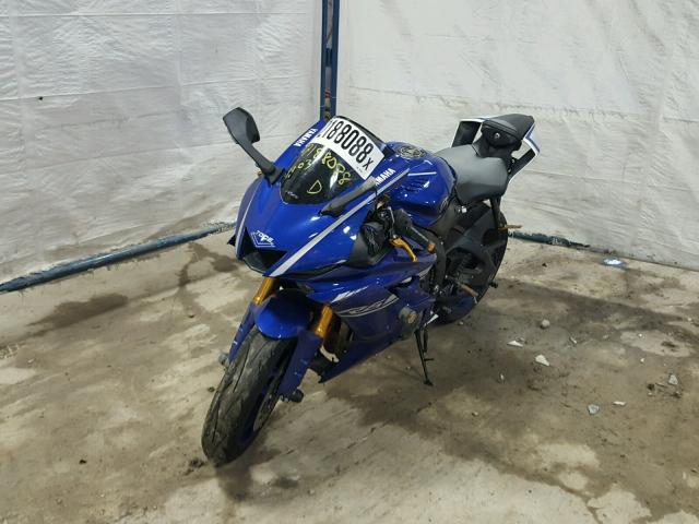 JYARJ28E0HA001568 - 2017 YAMAHA YZFR6 BLUE photo 2