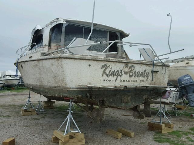 TRJNF032E585 - 1985 TROJ BOAT WHITE photo 3