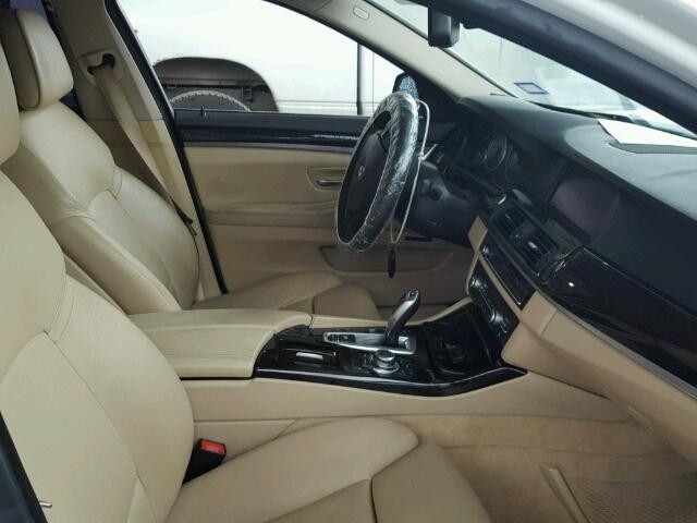 WBAFU7C57CDU63052 - 2012 BMW 535 XI Սպիտակ լուսանկար 5