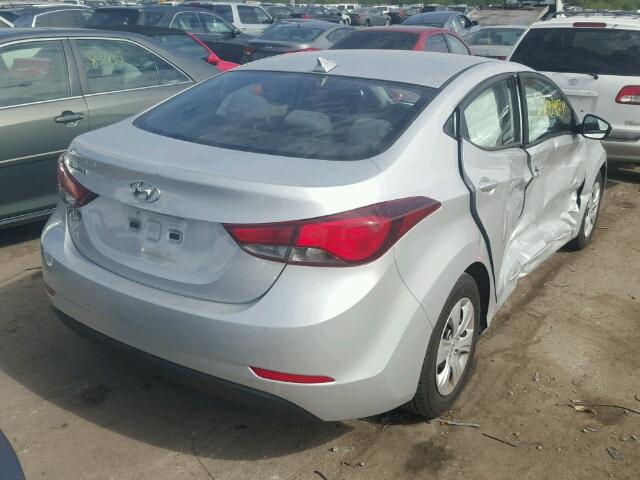 5NPDH4AE4GH700810 - 2016 HYUNDAI ELANTRA SE SILVER photo 4