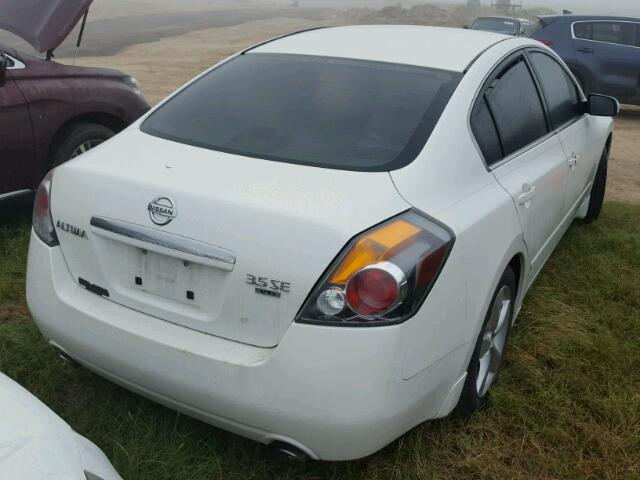 1N4BL21E17C207422 - 2007 NISSAN ALTIMA 3.5 WHITE photo 4