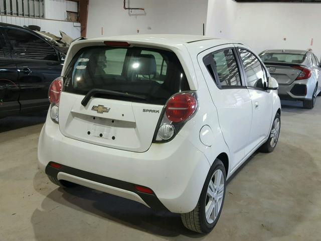 KL8CD6S92EC537113 - 2014 CHEVROLET SPARK 1LT WHITE photo 4