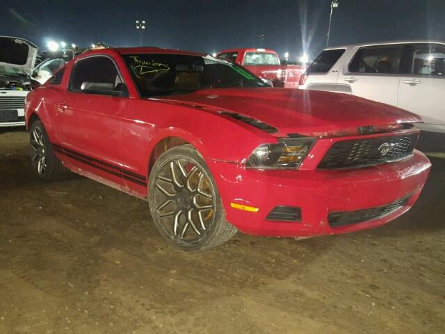 1ZVBP8AM6B5109389 - 2011 FORD MUSTANG RED photo 1