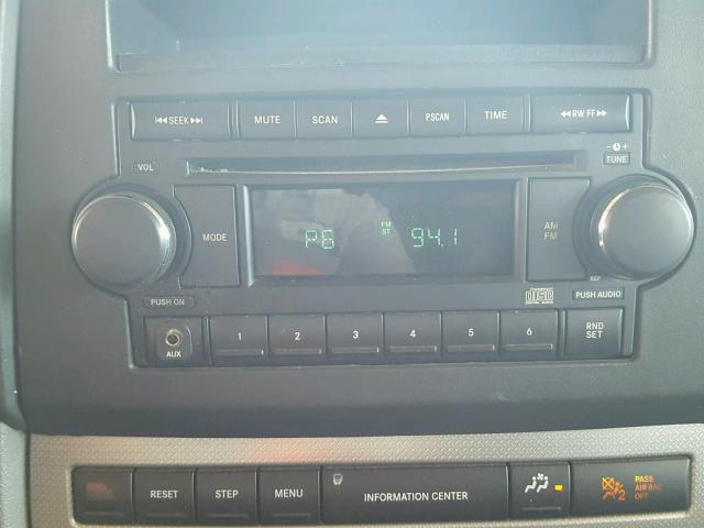 1J8HG48N06C212404 - 2006 JEEP COMMANDER RED photo 9