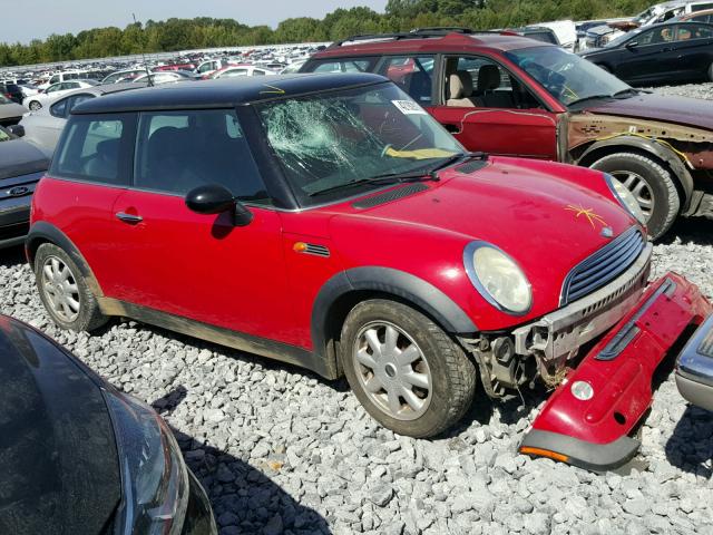 WMWRC33424TJ55049 - 2004 MINI COOPER RED photo 1