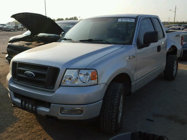 1FTRX14W25FA61362 - 2005 FORD F150 SILVER photo 2