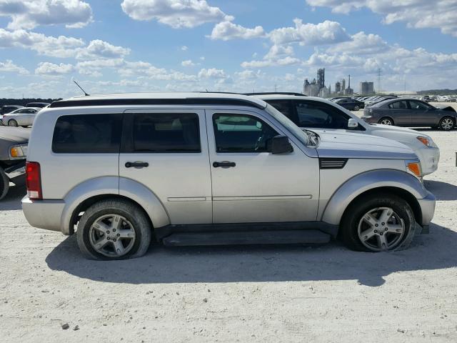 1D8GT58K67W548845 - 2007 DODGE NITRO SLT SILVER photo 9