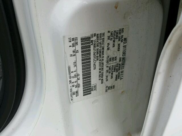 1FMRU1565YLC16270 - 2000 FORD EXPEDITION WHITE photo 10