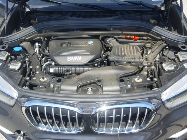 WBXHT3Z36H4A52266 - 2017 BMW X1 XDRIVE2 GRAY photo 7