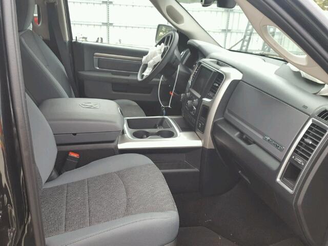 1C6RR7TT6HS522067 - 2017 RAM 1500 SLT შავი ფოტო 5