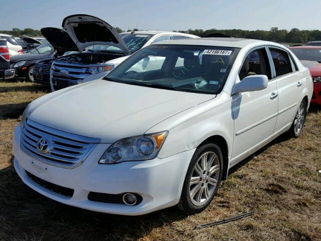 4T1BK36B08U295825 - 2008 TOYOTA AVALON XL WHITE photo 2