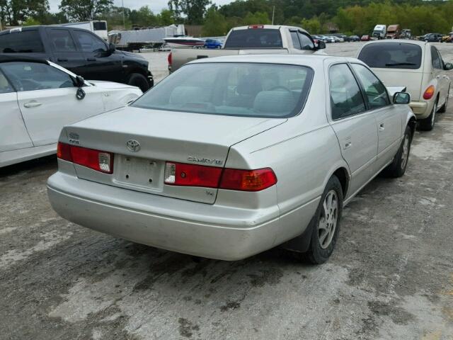 4T1BF22K5YU106879 - 2000 TOYOTA CAMRY LE SILVER photo 4