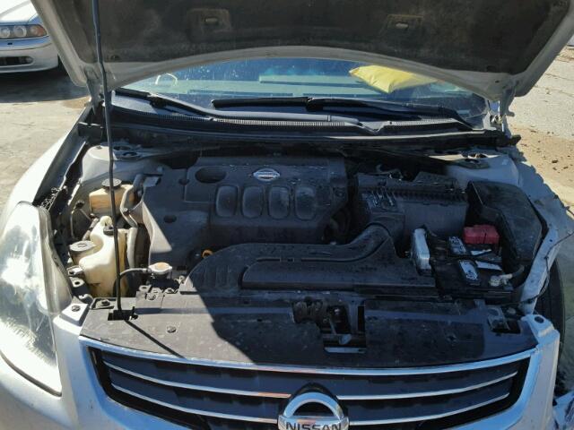 1N4AL2AP8AN521917 - 2010 NISSAN ALTIMA BAS SILVER photo 7