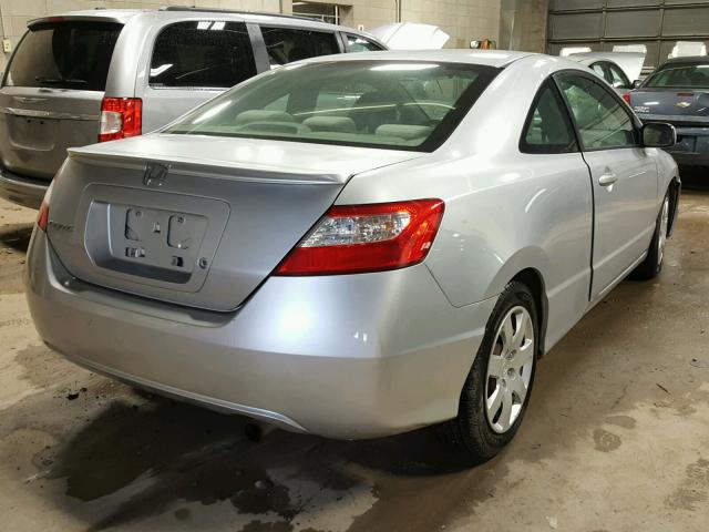 2HGFG12627H528563 - 2007 HONDA CIVIC SILVER photo 4