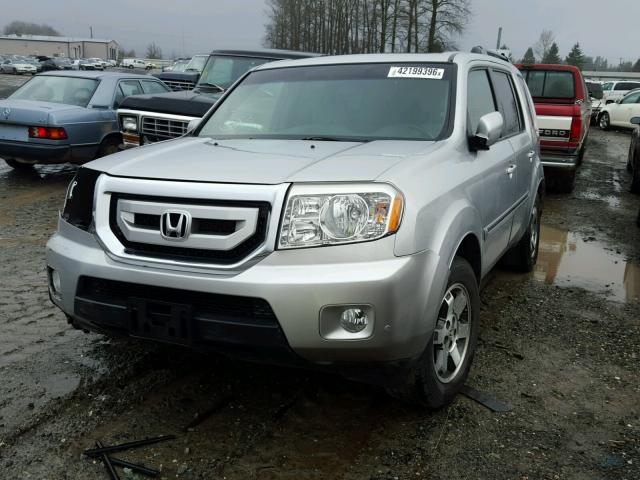 5FNYF4H89AB006546 - 2010 HONDA PILOT TOUR GRAY photo 2