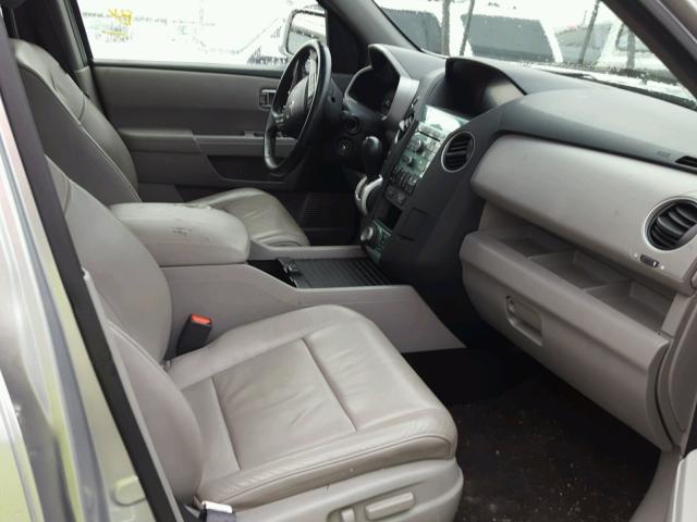 5FNYF4H89AB006546 - 2010 HONDA PILOT TOUR GRAY photo 5