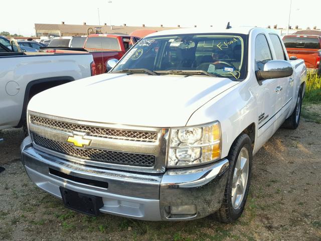 3GCPCSE01CG157403 - 2012 CHEVROLET SILVERADO WHITE photo 2