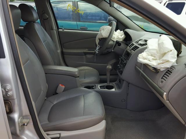 1G1ZT54844F138602 - 2004 CHEVROLET MALIBU LS ვერცხლისფერი ფოტო 5