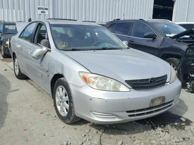 4T1BE30K62U546984 - 2002 TOYOTA CAMRY SILVER photo 1