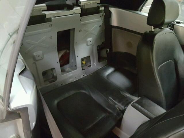 3VWCM31Y85M301835 - 2005 VOLKSWAGEN NEW BEETLE ვერცხლისფერი ფოტო 6