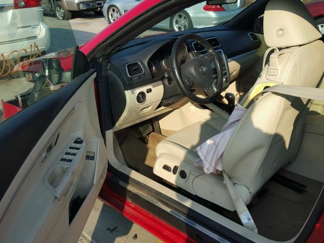 WVWBW8AH9EV001779 - 2014 VOLKSWAGEN EOS KOMFOR წითელი ფოტო 9