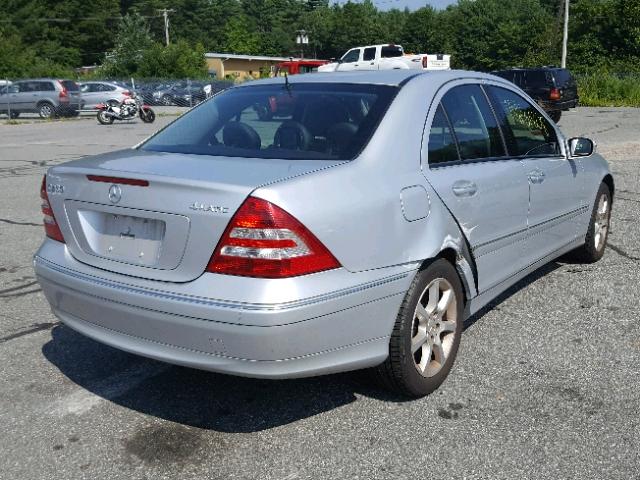 WDBRF92H97F852642 - 2007 MERCEDES-BENZ C 280 4MAT SILVER photo 4