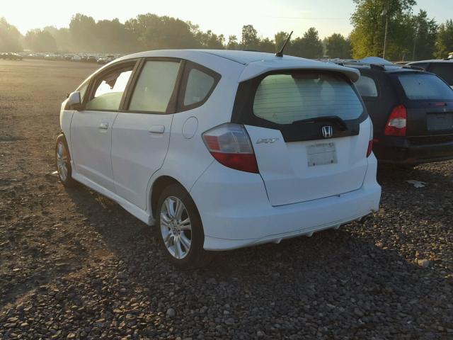 JHMGE88419S068250 - 2009 HONDA FIT WHITE photo 3