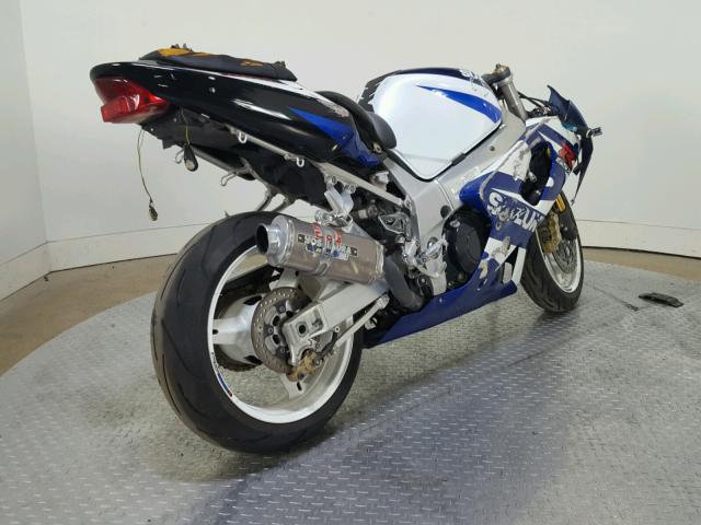 JS1GT74A712108911 - 2001 SUZUKI GSX-R1000 WHITE photo 8